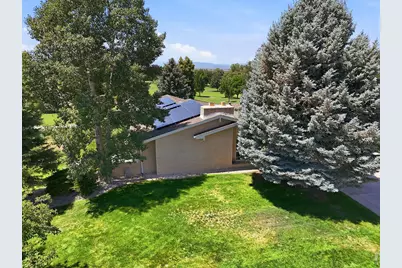 2123 Clubhouse Dr, Greeley, CO 80634 - Photo 36