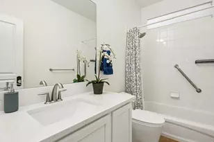 8775 E 28th Ave, Denver, CO 80238 - Photo 16