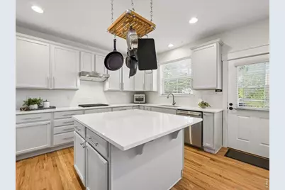 8775 E 28th Ave, Denver, CO 80238 - Photo 12
