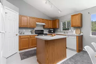 5408 Bobcat St, Frederick, CO 80504 - Photo 10