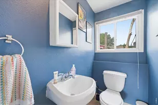 8204 Taylor Ct, Fort Collins, CO 80528 - Photo 16