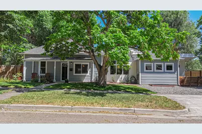 728 Cherry St, Fort Collins, CO 80521 - Photo 2
