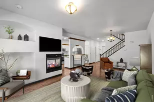 702 Cairnes Dr, Fort Collins, CO 80524 - Photo 8