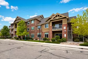 804 Summer Hawk Dr, Longmont, CO 80504 - Photo 2