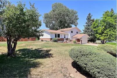 2724 19th St, Greeley, CO 80634 - Photo 2
