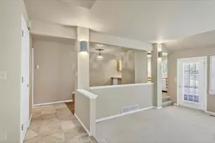 968 Richmond Dr, Fort Collins, CO 80526 - Photo 4