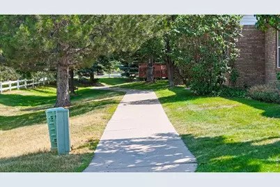 228 Shupe Cir, Loveland, CO 80537 - Photo 36