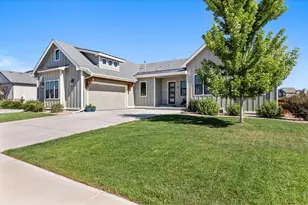 266 Blue Fortune Dr, Windsor, CO 80550 - Photo 2