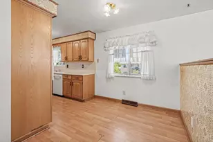 7927 Elmwood Ln, Denver, CO 80221 - Photo 8