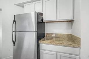 1629 N Clarkson St, Denver, CO 80218 - Photo 12