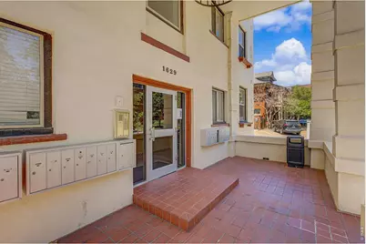 1629 N Clarkson St #11, Denver, CO 80218 - Photo 6