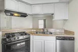 1629 N Clarkson St, Denver, CO 80218 - Photo 18
