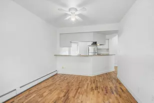 1629 N Clarkson St, Denver, CO 80218 - Photo 4