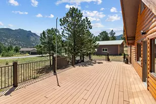 2431 Carriage Dr, Estes Park, CO 80517 - Photo 14