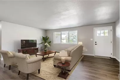 4869 N Roosevelt Ave, Loveland, CO 80538 - Photo 4