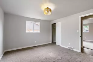 4869 N Roosevelt Ave, Loveland, CO 80538 - Photo 12