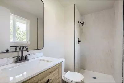4869 N Roosevelt Ave, Loveland, CO 80538 - Photo 24