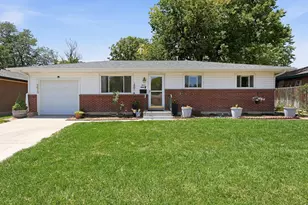 2613 16th Ave, Greeley, CO 80631 - Photo 2
