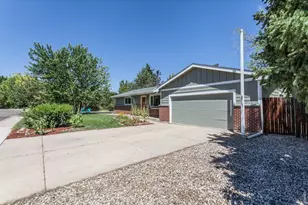 2430 W Plum St, Fort Collins, CO 80521 - Photo 36