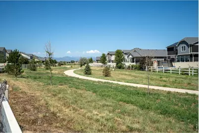 4301 Riverwalk Cir, Johnstown, CO 80534 - Photo 38