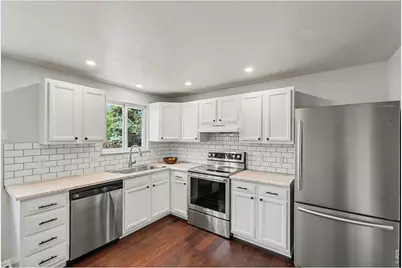 531 Alpine St, Longmont, CO 80504 - Photo 2