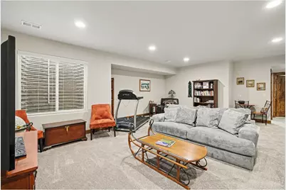 1643 Hoehne St, Loveland, CO 80538 - Photo 24
