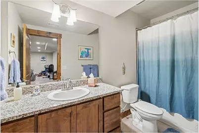 1643 Hoehne St, Loveland, CO 80538 - Photo 26