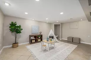 2540 S Jasmine St, Denver, CO 80222 - Photo 24