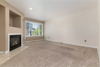 1419 Red Mountain Dr #113, Longmont, CO 80504 - Photo 4