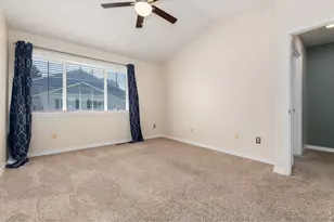 1419 Red Mountain Dr, Longmont, CO 80504 - Photo 22