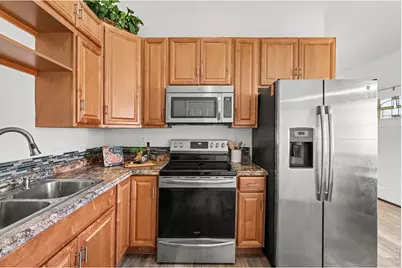 3227 Red Tail Way, Evans, CO 80620 - Photo 8