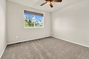 1884 Covered Bridge Pkwy, Windsor, CO 80550 - Photo 18