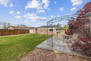 2631 S Newton St, Denver, CO 80219 - Photo 38