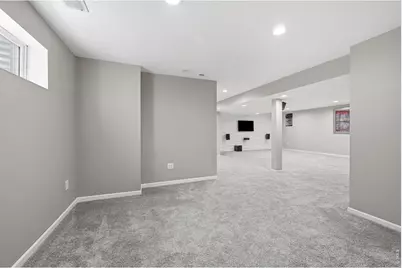 2073 River West Dr, Windsor, CO 80550 - Photo 34