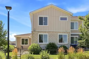 683 Stonebridge Dr, Longmont, CO 80503 - Photo 6