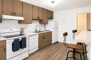 1118 City Park Ave, Fort Collins, CO 80521 - Photo 2