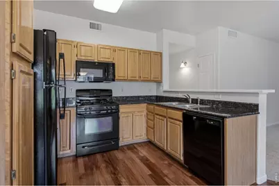 1030 Opal St #104, Broomfield, CO 80020 - Photo 10