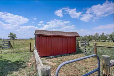 2316 Horseshoe Cir, Longmont, CO 80504 - Photo 10