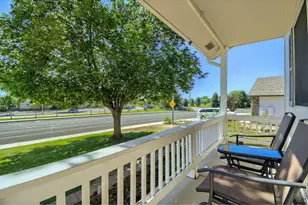 1415 Deerwood Dr, Longmont, CO 80504 - Photo 2