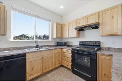 1106 Ibex Dr, Severance, CO 80550 - Photo 10