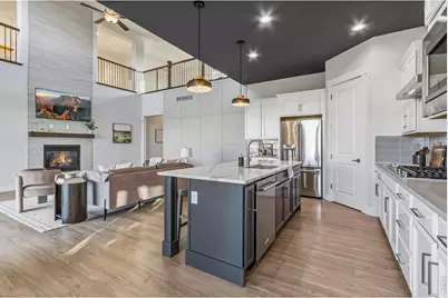 960 Larimer Ridge Pkwy, Timnath, CO 80547 - Photo 10