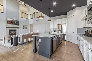 960 Larimer Ridge Pkwy, Timnath, CO 80547 - Photo 10