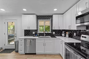 927 E 4th Ave, Longmont, CO 80504 - Photo 16