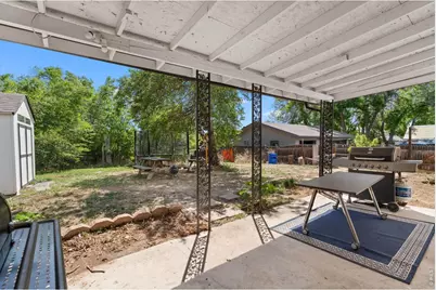 927 E 4th Ave, Longmont, CO 80504 - Photo 32