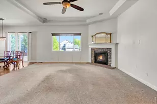 5373 Retreat Cir, Longmont, CO 80503 - Photo 10