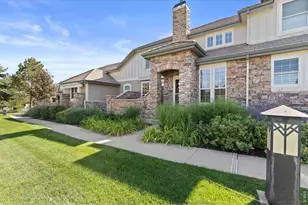 8887 Tappy Toorie Cir, Highlands Ranch, CO 80129 - Photo 2