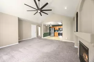 3758 Ponderosa Ct, Evans, CO 80620 - Photo 8