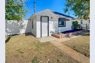 1136 N 7th St, Sterling, CO 80751 - Photo 2