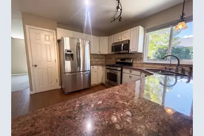 4115 Rocky Ford Dr, Loveland, CO 80538 - Photo 2