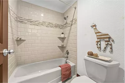 4924 Hinsdale Dr, Fort Collins, CO 80526 - Photo 32